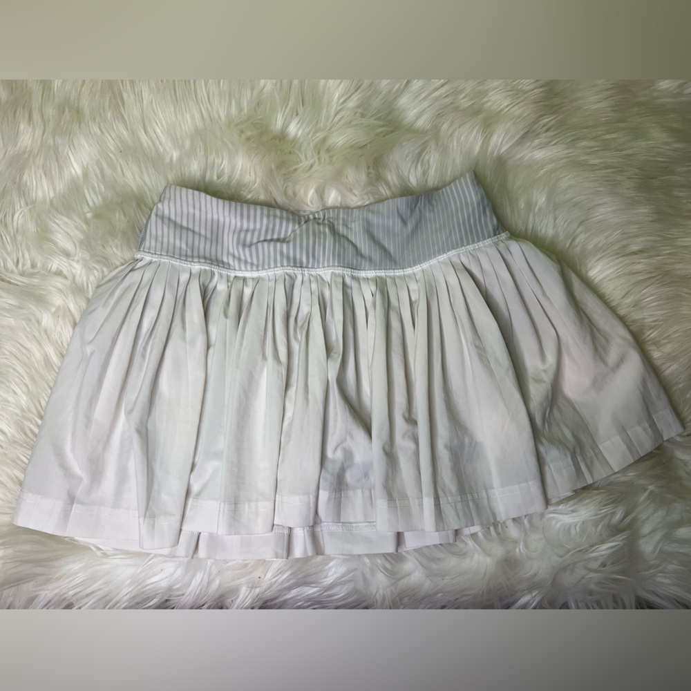 Lululemon White Pleated Skirt - Picture 4 of 5